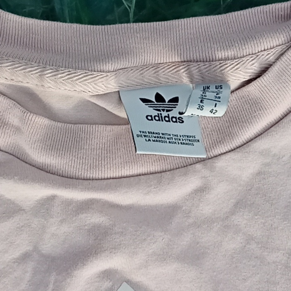 Adidas Top - Picture 3 of 3